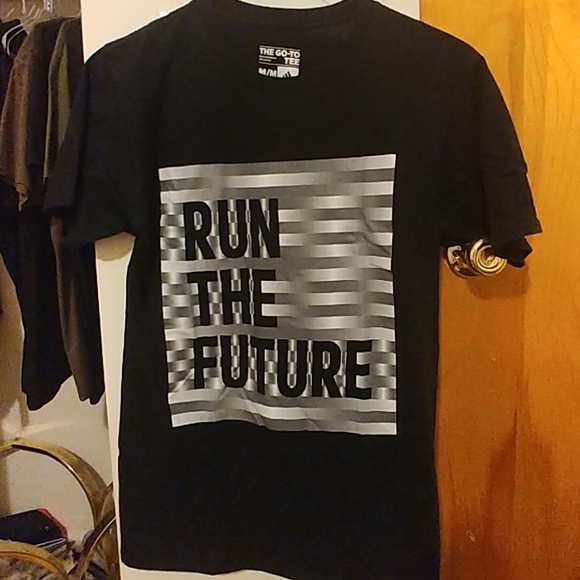 Addias t shirt - Picture 1 of 3